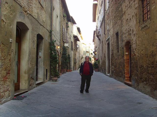 Pienza3 8-11.JPG - Pienza